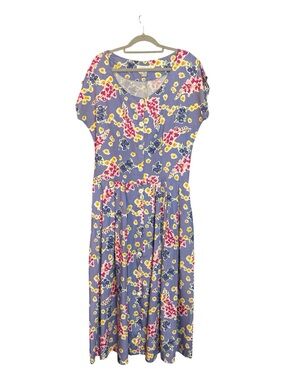 Cambridge Spirit Floral Midi Dress made in Hong Kong vintage